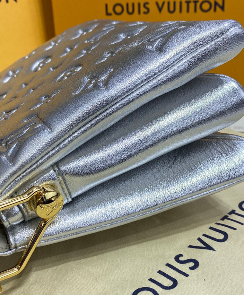 Louis Vuitton Coussin BB